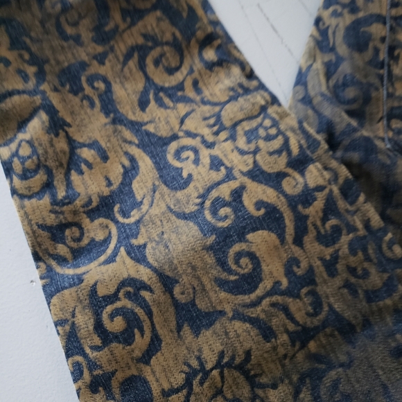 2010s J BRAND Gold Brocade denim - Picture 2 of 8